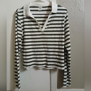 Womens Long Sleexed Top V-Neck Striped Size XL (16-18)